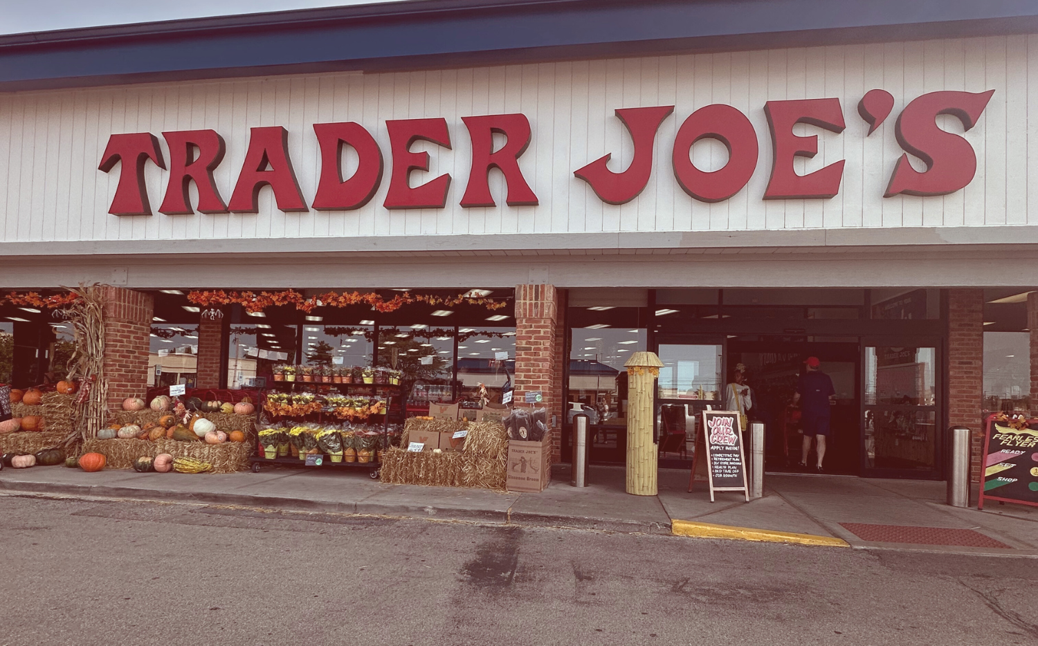 trader joe's fall storefront