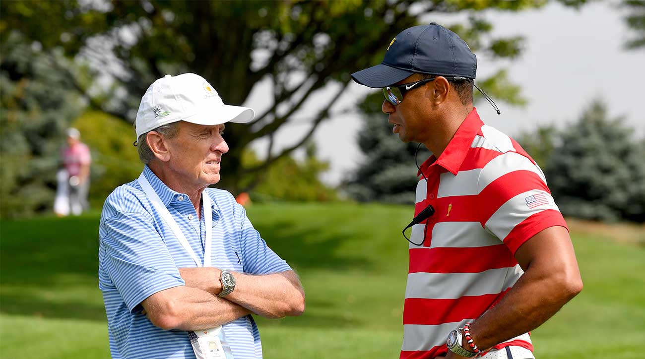 Tim Finchem joins Tiger Woods in 2021 class of World Golf Hall of Fame