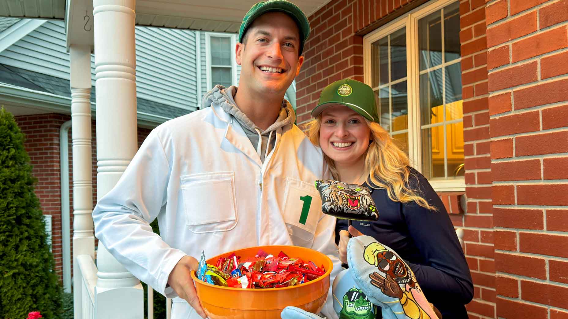 I went all-in on the caddie look for Halloween &mdash;&nbsp;and loved it