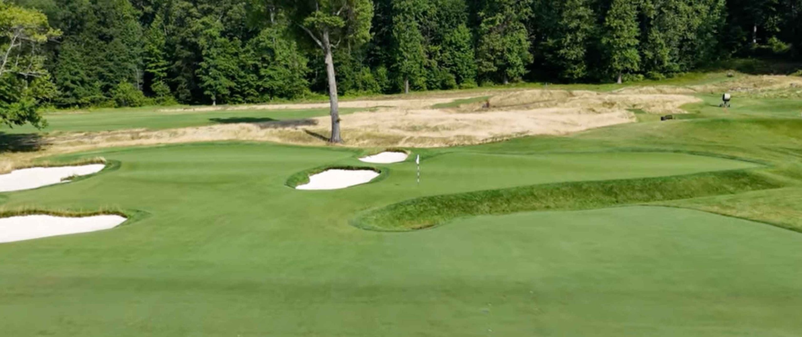 baltusrol upper 14th hole