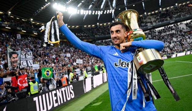 Mattia Perin celebrates Coppa Italia triumph with Juventus fans