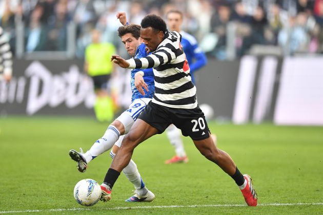 Lois Openda in action against Como