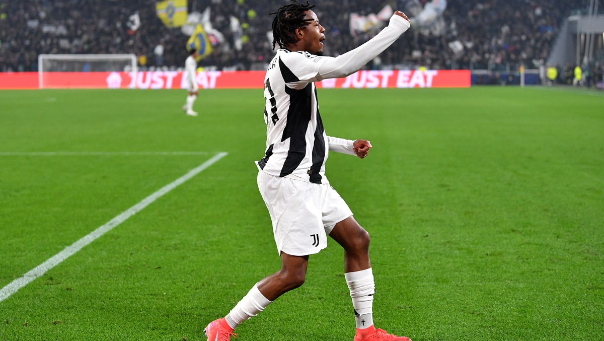 Mbangula celebrating v PSV