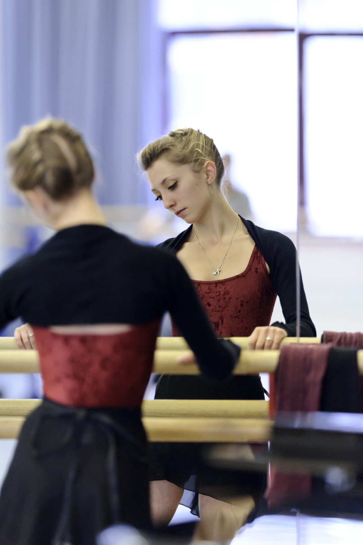 Ruth Brill in class ©Tim Cross